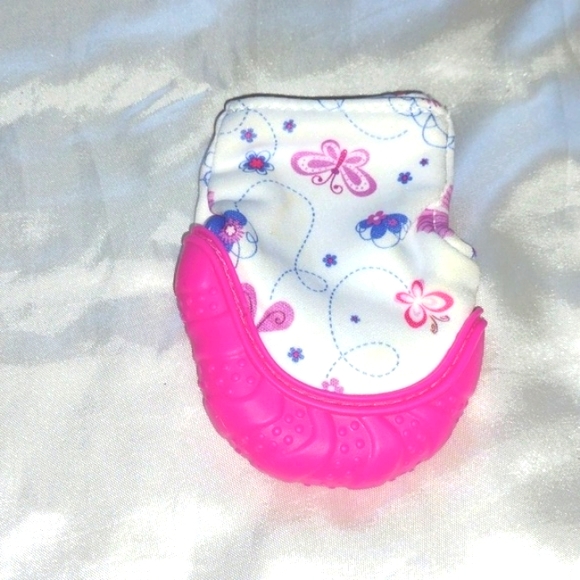 Nuby Hand Mitten Velcro Teether - Picture 2 of 3